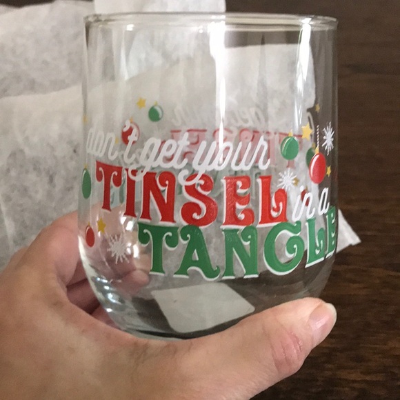 Don’t Get Your Tinsel in a Tangle stemless glass - Picture 6 of 8